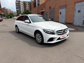 2019 Mercedes-Benz C-Класс 220 d IV (W205) Рестайлинг, белый, 2300000 рублей, вид 3