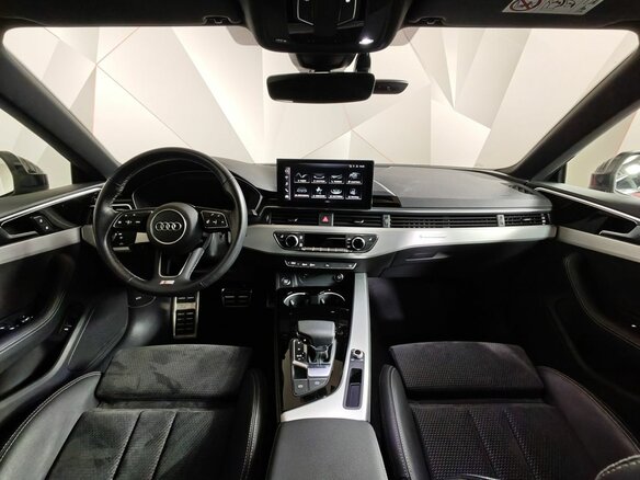 2021 Audi A5 45 TFSI II (F5) Рестайлинг, красный - вид 13