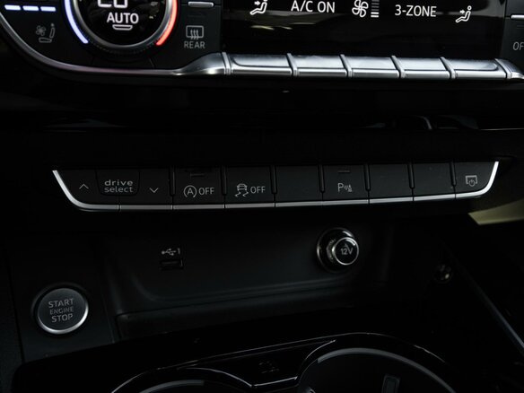 2020 Audi A4 40 TFSI V (B9) Рестайлинг, синий, 2999000 рублей - вид 18