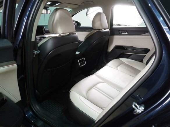 2021 Kia K5 III, синий, 2739000 рублей - вид 11