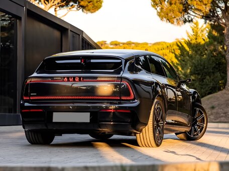 2025 Audi E5 83 kWh, чёрный, 9180000 рублей, вид 4