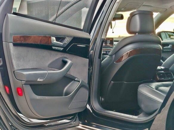 2015 Audi A8 III (D4) Рестайлинг, чёрный, 2200000 рублей - вид 19