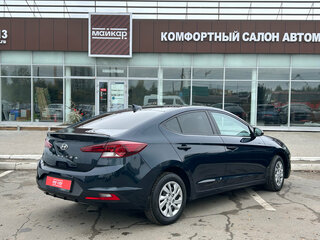 2019 Hyundai Elantra VI (AD) Рестайлинг, синий, 1575000 рублей, вид 4