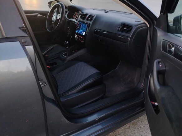 2012 Volkswagen Jetta VI, серый, 1000000 рублей - вид 13
