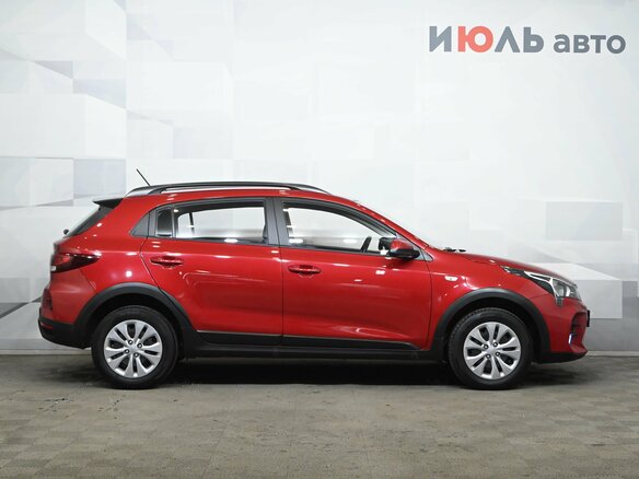2021 Kia Rio X IV Рестайлинг, красный, 1830000 рублей - вид 9
