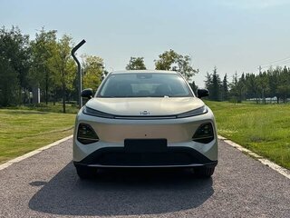 2026 Changan Qiyuan Q05 51.9 kWh II, серебристый, 1849999 рублей, вид 2