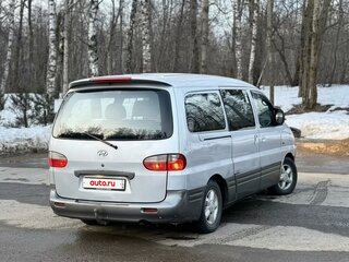 2003 Hyundai Starex I Рестайлинг, серебристый, 300000 рублей, вид 4