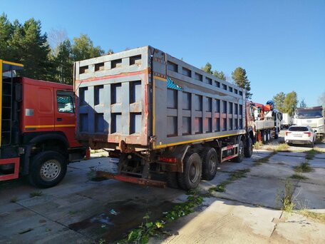 2021 Sinotruk Howo ZZ3407, красный, 2176000 рублей, вид 3