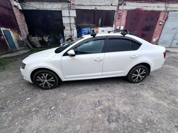 2015 Skoda Octavia III (A7), белый, 820000 рублей - вид 16
