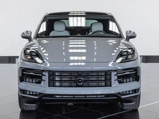 2024 Porsche Cayenne S E-Hybrid Coupé III Рестайлинг, серый, 17900000 рублей, вид 2