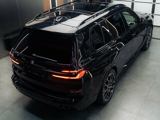 2026 BMW X7 40i I (G07) Рестайлинг, чёрный, 18500000 рублей, вид 2