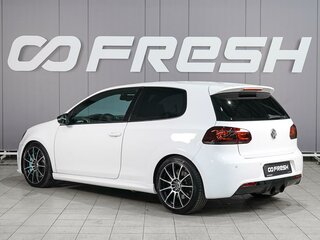 2011 Volkswagen Golf R VI, белый, 2120000 рублей, вид 2