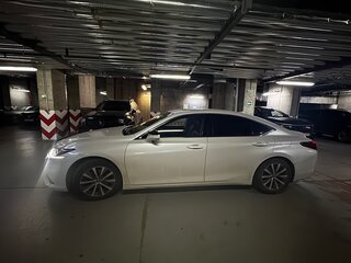 2019 Lexus ES 200 VII, белый, 2900000 рублей, вид 4