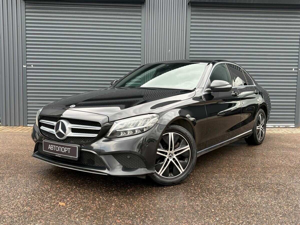 Открыть фотографии: Mercedes-Benz C-Класс IV (W205) Рестайлинг