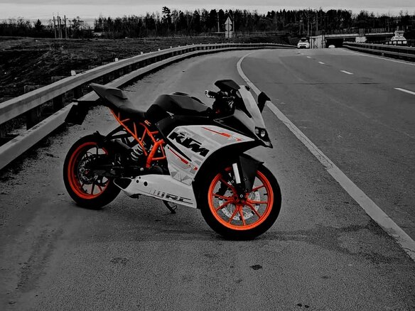 2014 KTM 390 Duke, белый, 310000 рублей