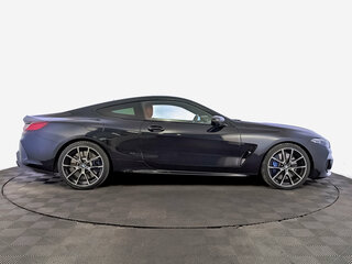 2021 BMW 8 серии M850i xDrive II (G14/G15/G16), чёрный, 7940000 рублей, вид 4