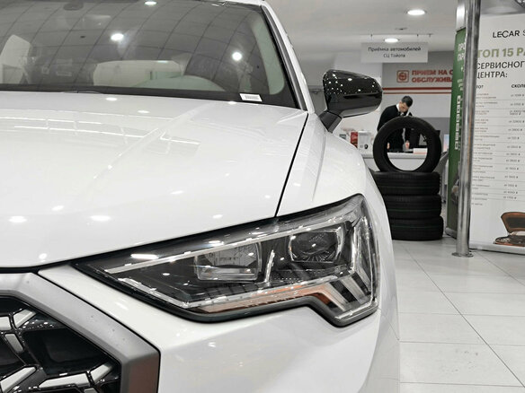 2026 Audi Q3 TFSI III (FJ), белый, 4050000 рублей - вид 15