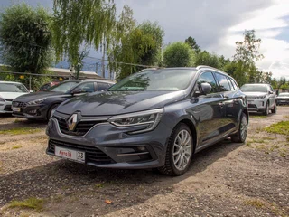 2021 Renault Megane IV Рестайлинг, серый, 1650000 рублей, вид 3