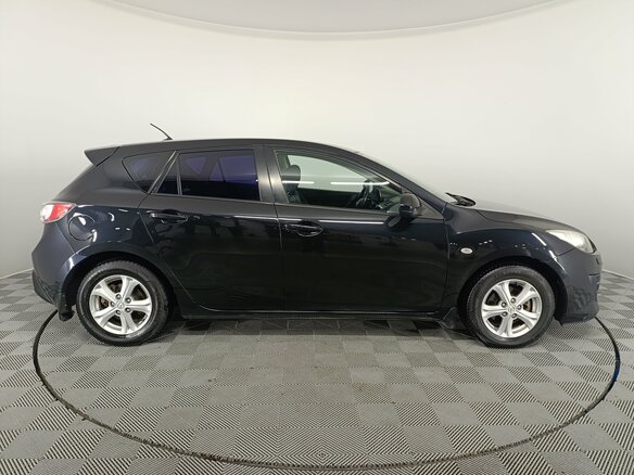 2011 Mazda 3 II (BL), чёрный, 950000 рублей - вид 4