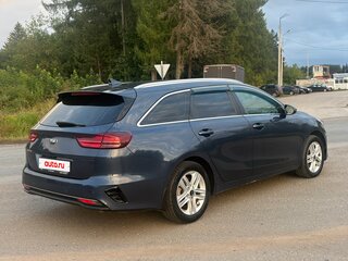 2020 Kia Ceed III, синий, 1900000 рублей, вид 5