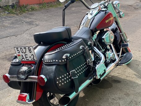 2010 Harley-Davidson Heritage Classic, красный, 650000 рублей, вид 3