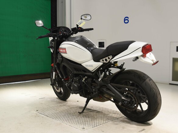 2018 Yamaha XSR900, белый, 680000 рублей - вид 5