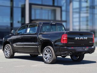 2026 Ram 1500 Crew Cab V Рестайлинг, чёрный, 12390000 рублей, вид 5