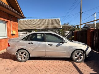 1999 Ford Focus I (North America), серебристый, 250000 рублей, вид 3