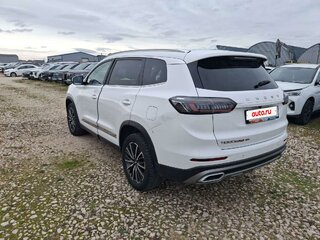 2023 Chery Tiggo 8 Pro e+, белый, 2252460 рублей, вид 4