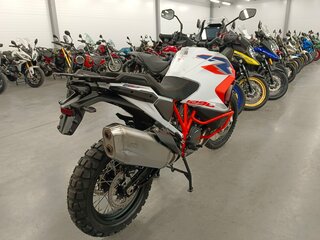 2023 KTM 1290 Super Adventure R, оранжевый, 1800000 рублей, вид 3