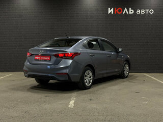 2017 Hyundai Solaris II, серый, 1070000 рублей, вид 5