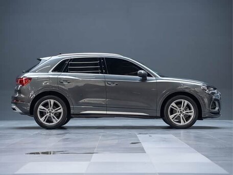 2022 Audi Q3 35 TFSI II (F3), серебристый, 2580000 рублей, вид 3
