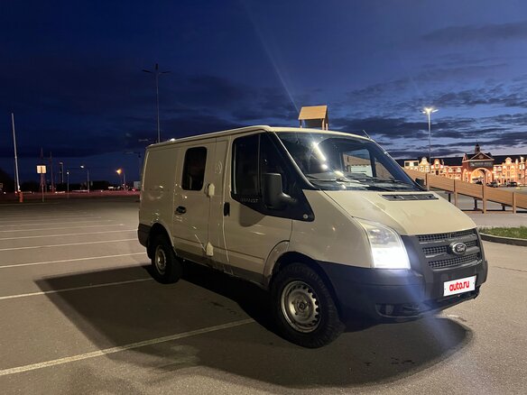 2011 Ford Transit, бежевый, 1300000 рублей - вид 2