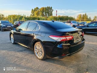 2020 Toyota Camry VIII (XV70), чёрный, 2649000 рублей, вид 4