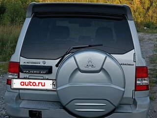 2000 Mitsubishi Pajero iO, серебристый, 660000 рублей, вид 2
