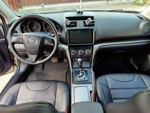 2011 Mazda 6 II (GH) Рестайлинг, серебристый, 890000 рублей - вид 4