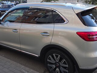 2024 Hongqi HS5 I, золотистый, 2390000 рублей, вид 3