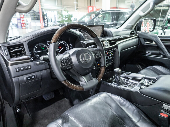 2015 Lexus LX 450d III Рестайлинг 2, чёрный - вид 15