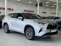 2026 Toyota Highlander IV (XU70), серебристый, 5090000 рублей - вид 2