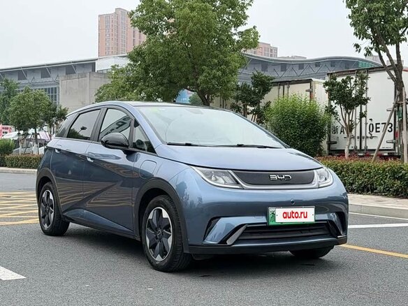 2025 BYD Dolphin 44.9 kWh I, синий, 1510001 рублей - вид 2