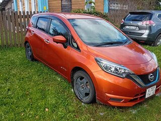2018 Nissan Note e-Power II Рестайлинг, оранжевый, 1100000 рублей, вид 3