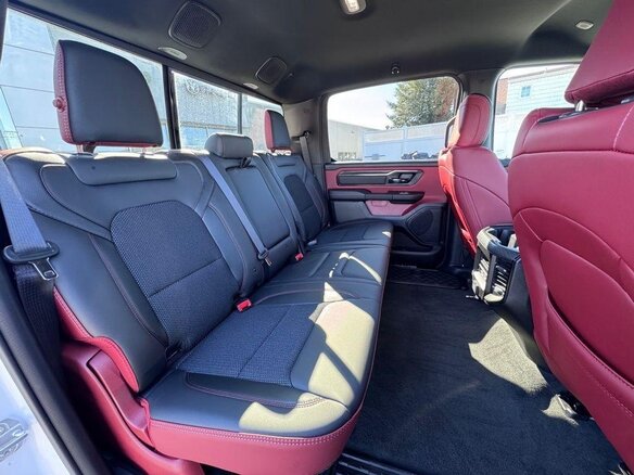2023 Ram 1500 Crew Cab TRX V, белый, 11263000 рублей - вид 9