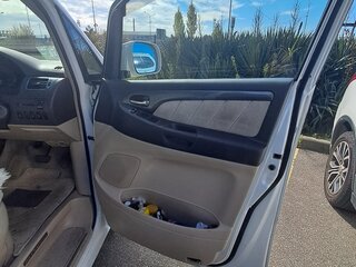 2005 Toyota Alphard I Рестайлинг, белый, 1550000 рублей, вид 5