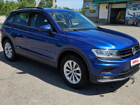 2019 Volkswagen Tiguan II, синий, 1800000 рублей, вид 4