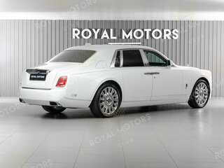 2019 Rolls-Royce Phantom VIII (Series I), белый, 38400000 рублей, вид 5