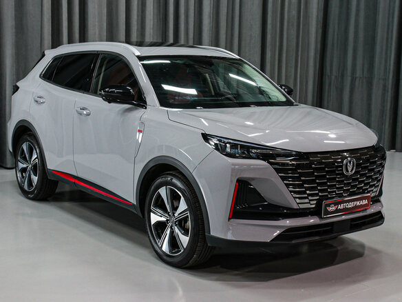 2023 Changan CS55 Plus II, серый, 2160000 рублей - вид 4