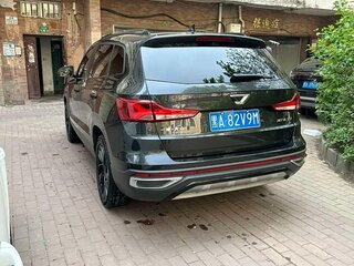 2022 Jetta VS7 I, серый, 1617000 рублей, вид 4