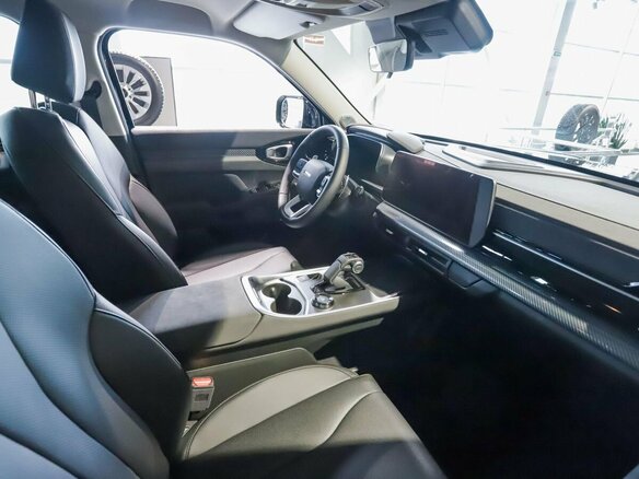 2026 Haval H3 I Рестайлинг, чёрный - вид 17