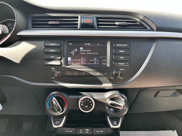 2018 Kia Rio IV, белый - вид 14