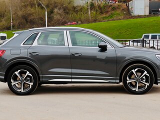 2026 Audi Q3 35 TFSI II (F3), серый, 3920000 рублей, вид 3